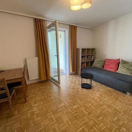 Zentrum & Grosse Terrasse Graz Luaran gambar
